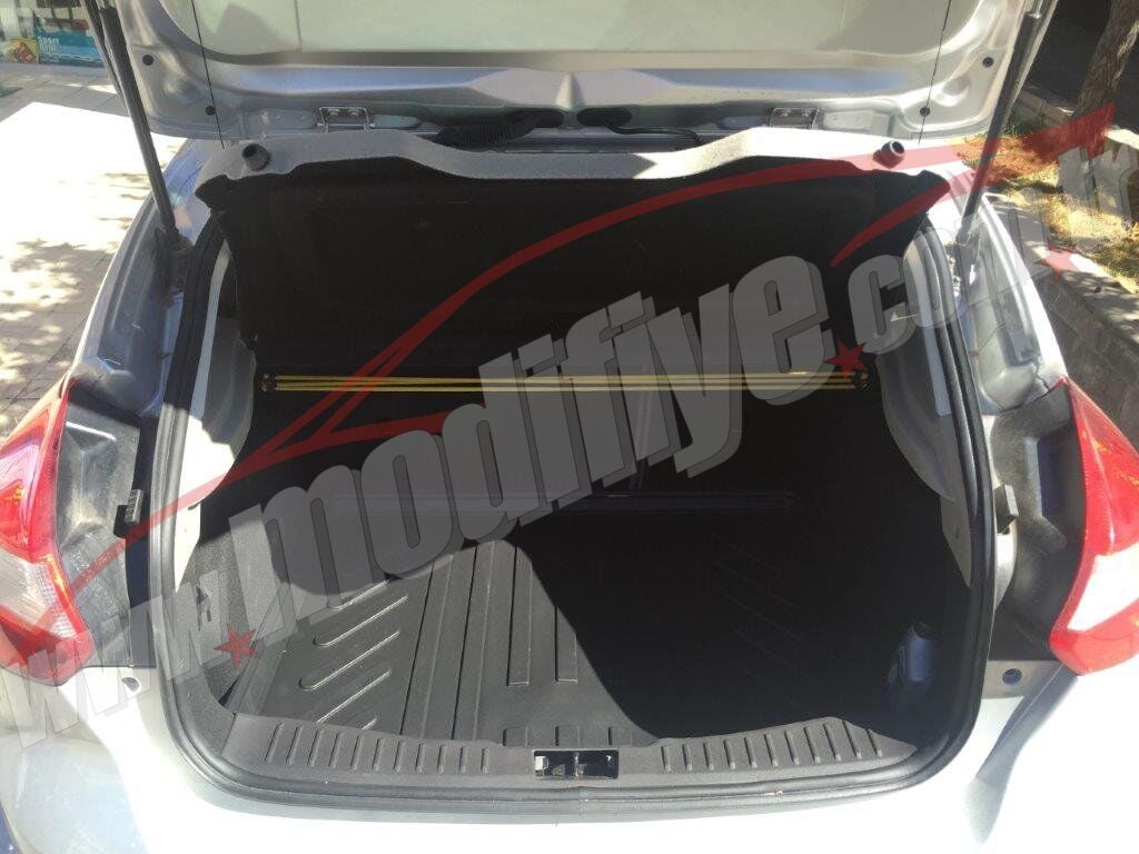 Ford Focus Hatchback 2011-2018 Siyah 3D Kauçuk Kokusuz Bagaj Havuzu