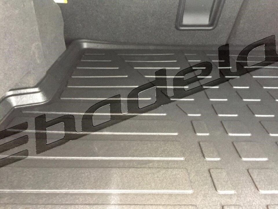 Ford Mondeo Sedan 2015-2020 Siyah 3D Kauçuk Kokusuz Bagaj Havuzu
