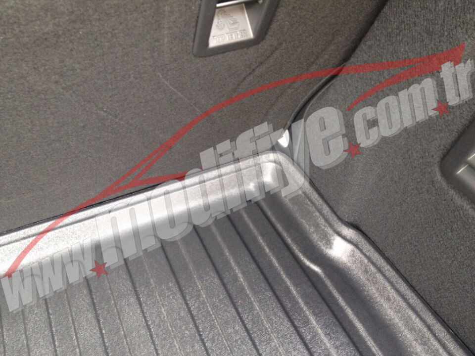 Citroën C3 Hatchback 2010-2017 Siyah 3D Kauçuk Kokusuz Bagaj Havuzu