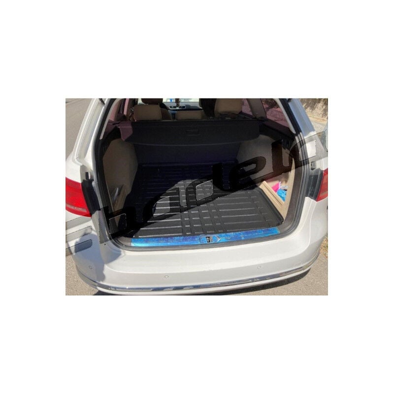 Volkswagen Passat B7 Variant 2011-2014 Siyah 3D Kauçuk Kokusuz Bagaj Havuzu