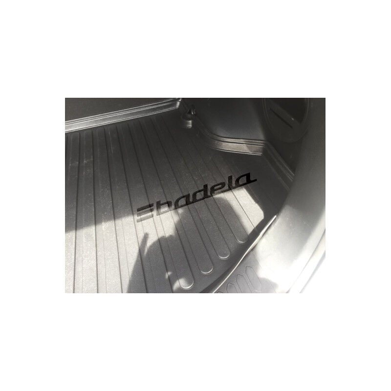 Kia Sportage 2010-2015 Siyah 3D Kauçuk Kokusuz Bagaj Havuzu