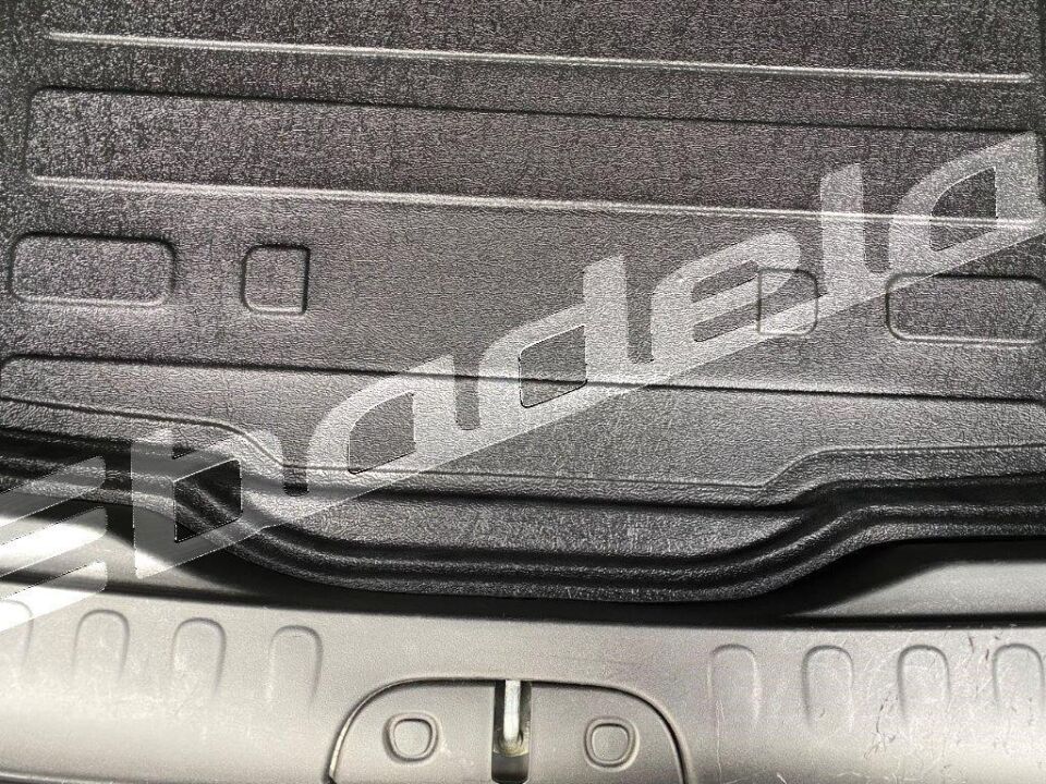 Fiat 500L 2013-2021 Siyah 3D Kauçuk Kokusuz Bagaj Havuzu