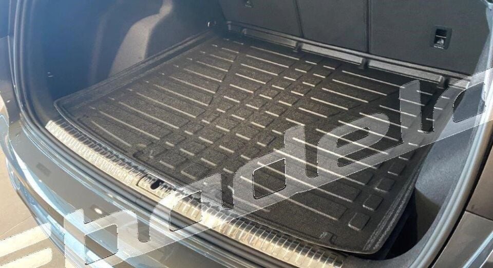 Fiat Freemont 2012-2016 Siyah 3D Kauçuk Kokusuz Bagaj Havuzu