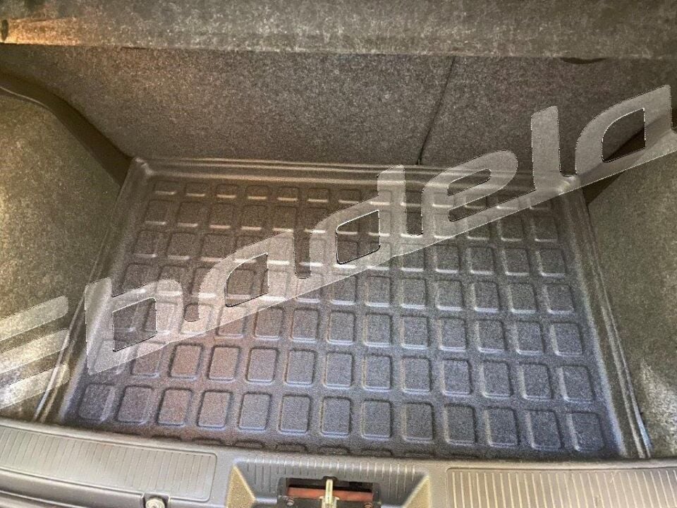 Fiat Grande Punto 2006-2018 Siyah 3D Kauçuk Kokusuz Bagaj Havuzu