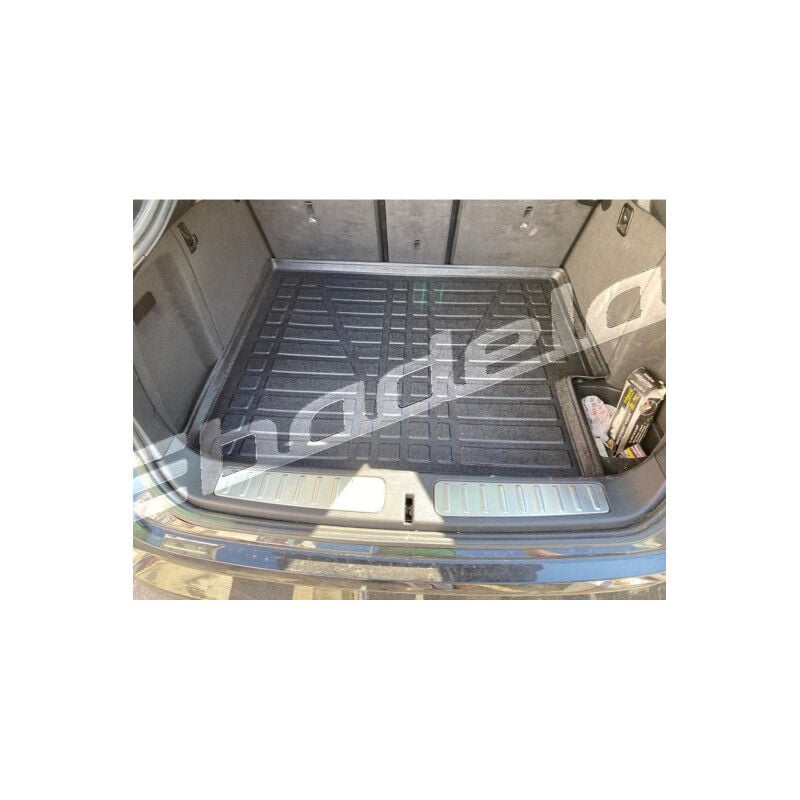 BMW X4 (F26) 2014-2018 Siyah 3D Kauçuk Kokusuz Bagaj Havuzu