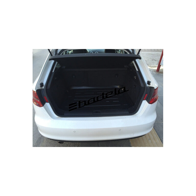 Audi A3 Hatchback 2013-2020 Siyah 3D Kauçuk Kokusuz Bagaj Havuzu