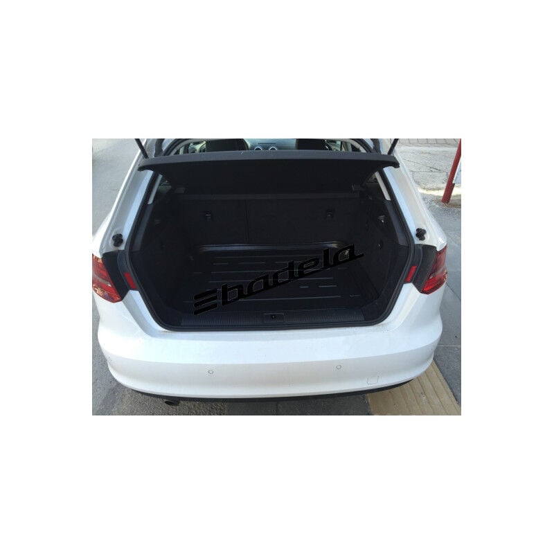 Audi A3 Hatchback 2013-2020 Siyah 3D Kauçuk Kokusuz Bagaj Havuzu