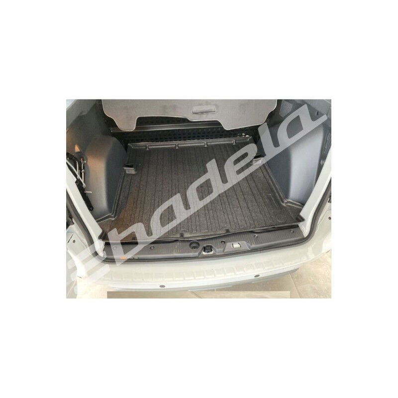 Dacia Dokker 2013-2021 Siyah 3D Kauçuk Kokusuz Bagaj Havuzu