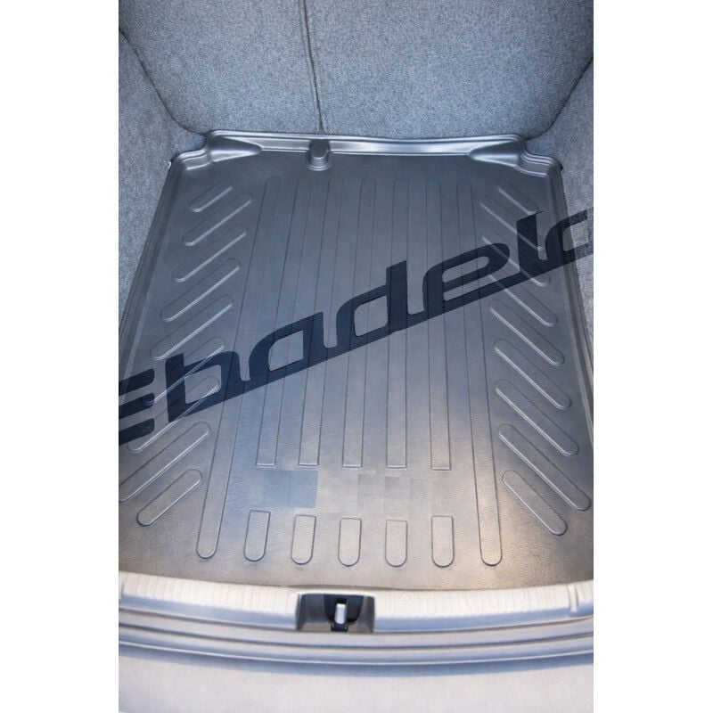 Seat Toledo (KG3) Sedan 2013-2019 Siyah 3D Kauçuk Kokusuz Bagaj Havuzu