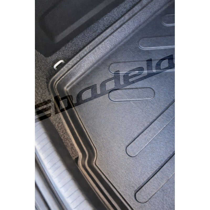 Seat Toledo (KG3) Sedan 2013-2019 Siyah 3D Kauçuk Kokusuz Bagaj Havuzu