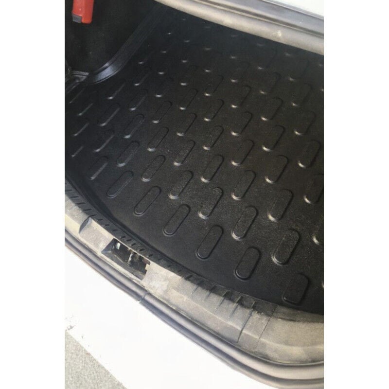 Ford Focus Sedan 2004-2011 Siyah 3D Kauçuk Kokusuz Bagaj Havuzu