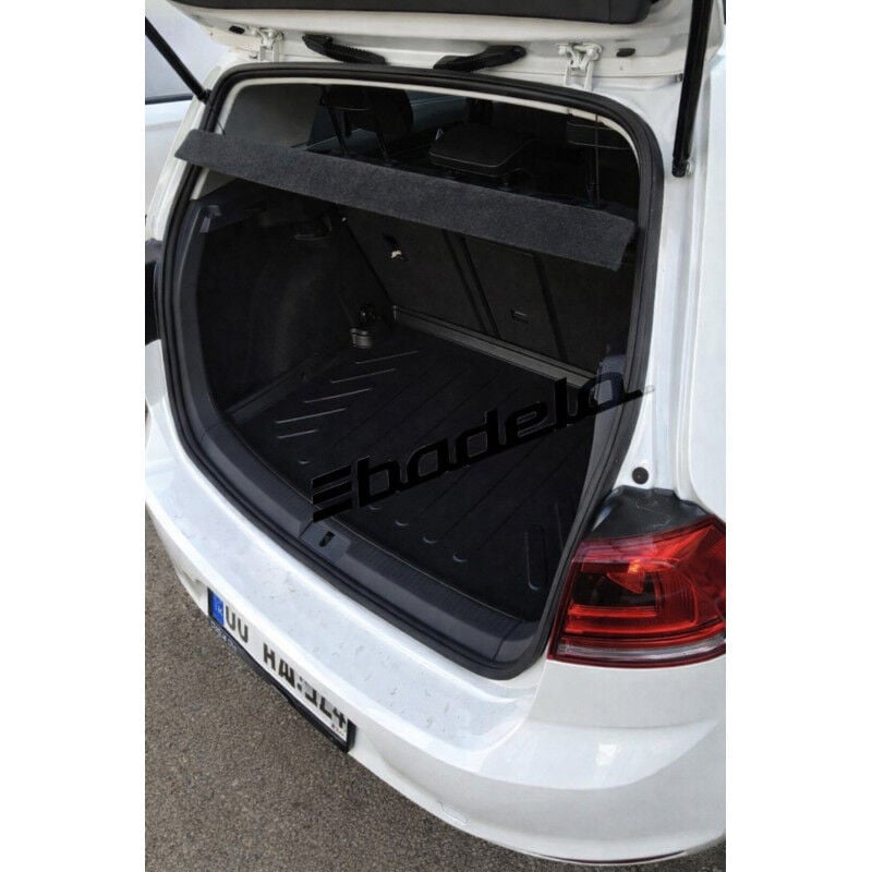 Volkswagen Golf 7.5 Üst Kademe 2018-2020 Siyah 3D Kauçuk Kokusuz Bagaj Havuzu