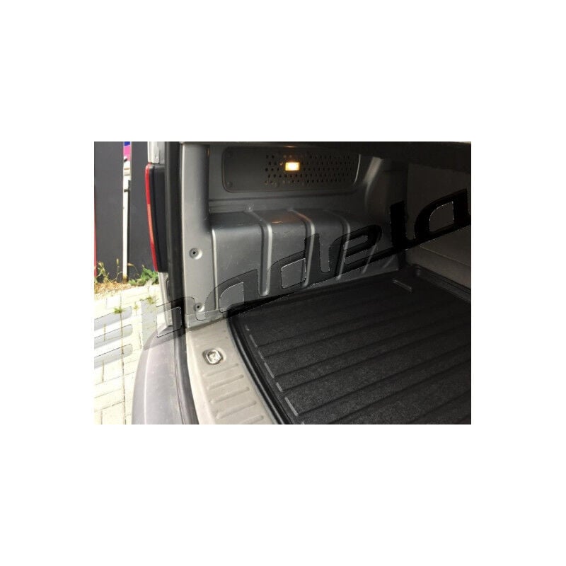 Volkswagen Caddy 2005-2009 Siyah 3D Kauçuk Kokusuz Bagaj Havuzu