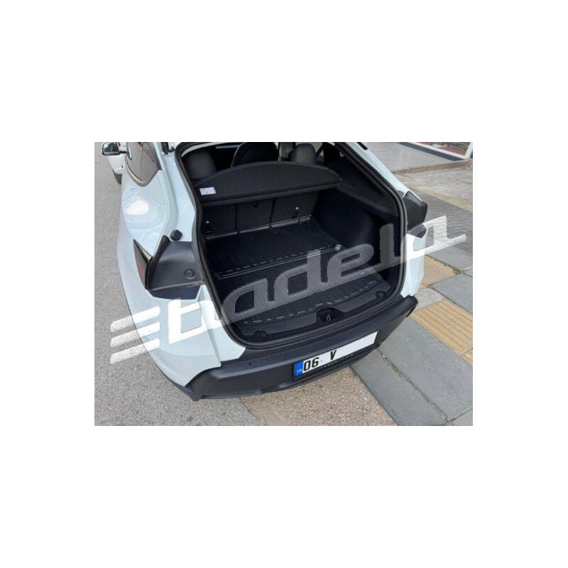 Tesla Model Y Juniper Elektrikli 2025-2026 Siyah 3D Kauçuk Kokusuz Bagaj Havuzu