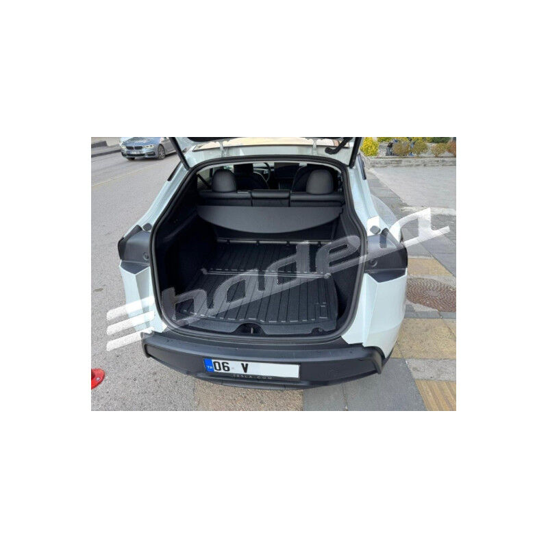 Tesla Model Y Juniper Elektrikli 2025-2026 Siyah 3D Kauçuk Kokusuz Bagaj Havuzu