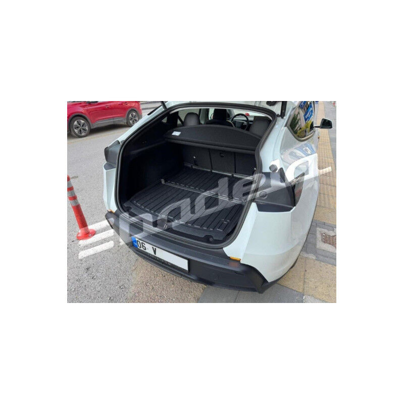 Tesla Model Y Juniper Elektrikli 2025-2026 Siyah 3D Kauçuk Kokusuz Bagaj Havuzu