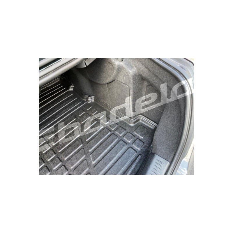Mercedes E Serisi W213 2020-2023 Siyah 3D Kauçuk Kokusuz Bagaj Havuzu