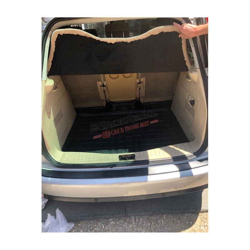 Ford C-Max 2004-2010 Siyah 3D Kauçuk Kokusuz Bagaj Havuzu