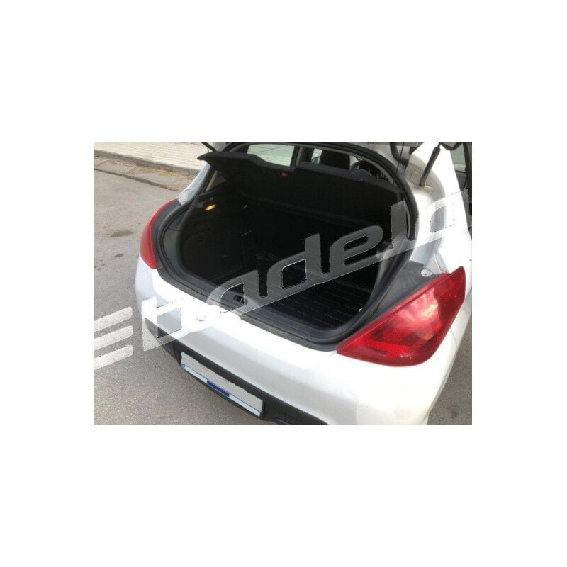 Peugeot 308 Hatchback 2008-2013 Siyah 3D Kauçuk Kokusuz Bagaj Havuzu