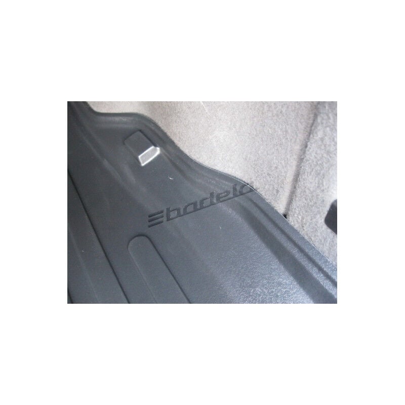 BMW 5 Serisi E39 Sedan 1996-2003 Siyah 3D Kauçuk Kokusuz Bagaj Havuzu