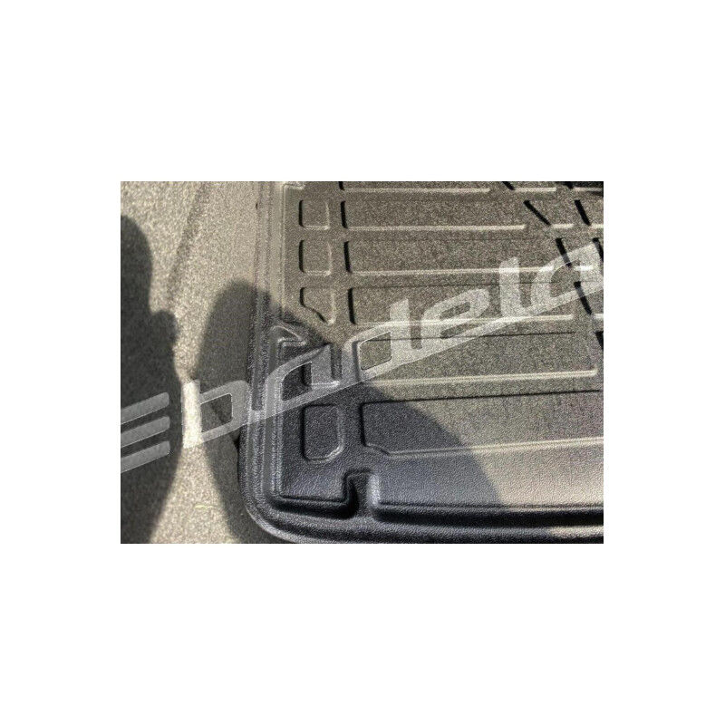 BMW 2 Serisi F44 2020-2024 Gran Coupe Siyah 3D Kauçuk Kokusuz Bagaj Havuzu