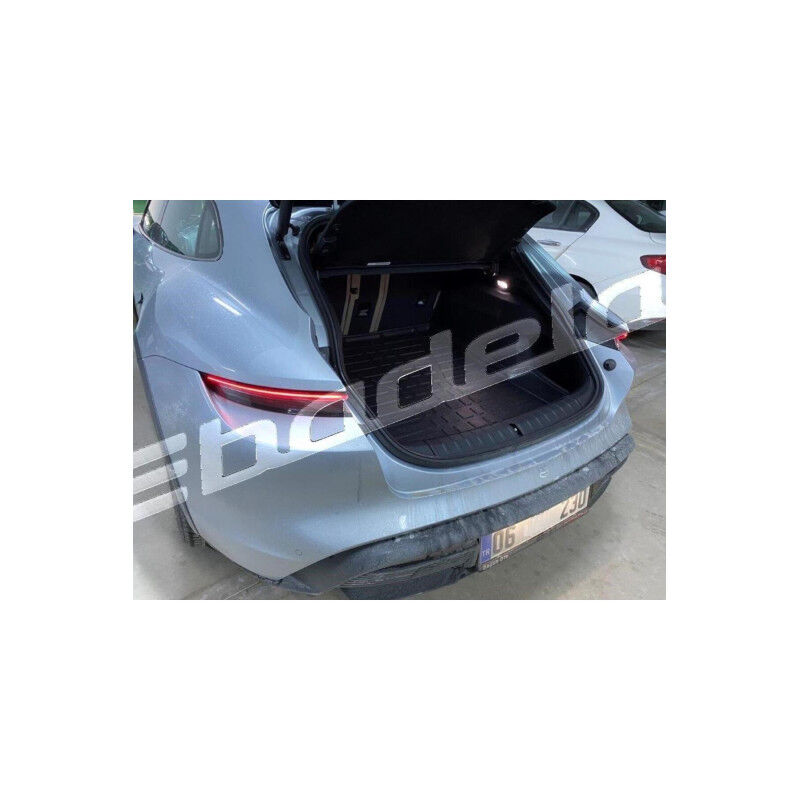 Porsche Taycan J1 2021-2025 Siyah 3D Kauçuk Kokusuz Bagaj Havuzu