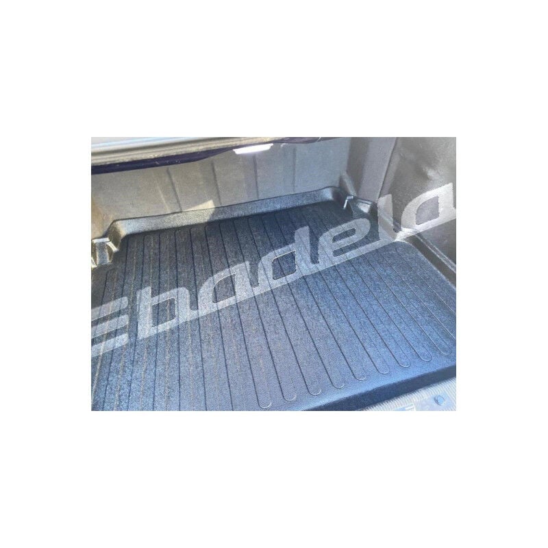 Mercedes E Serisi W210 1996-2001 Siyah 3D Kauçuk Kokusuz Bagaj Havuzu