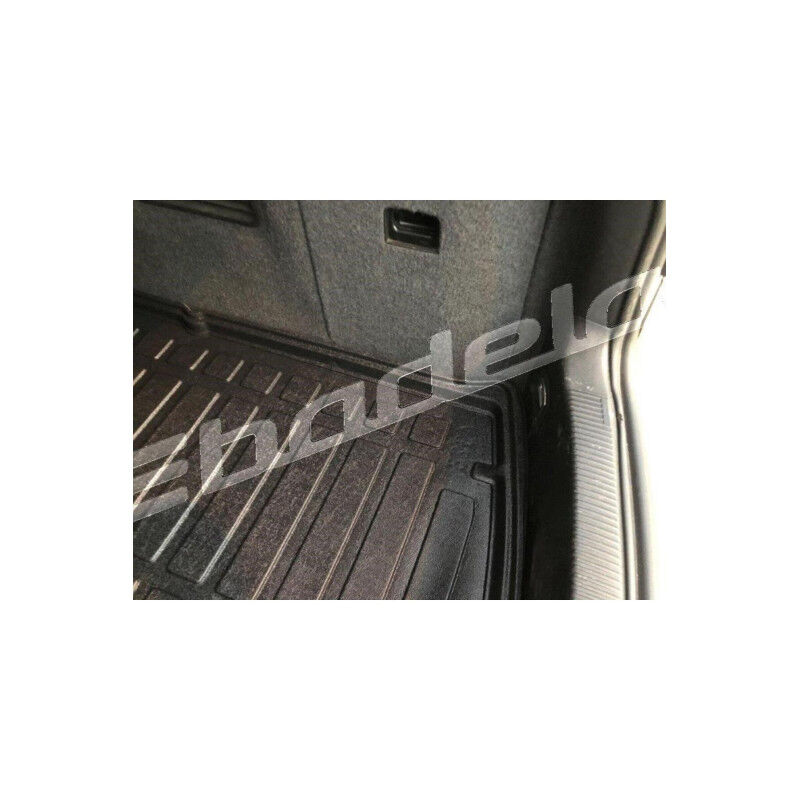 Audi A6 Sedan 1998-2004 Siyah 3D Kauçuk Kokusuz Bagaj Havuzu
