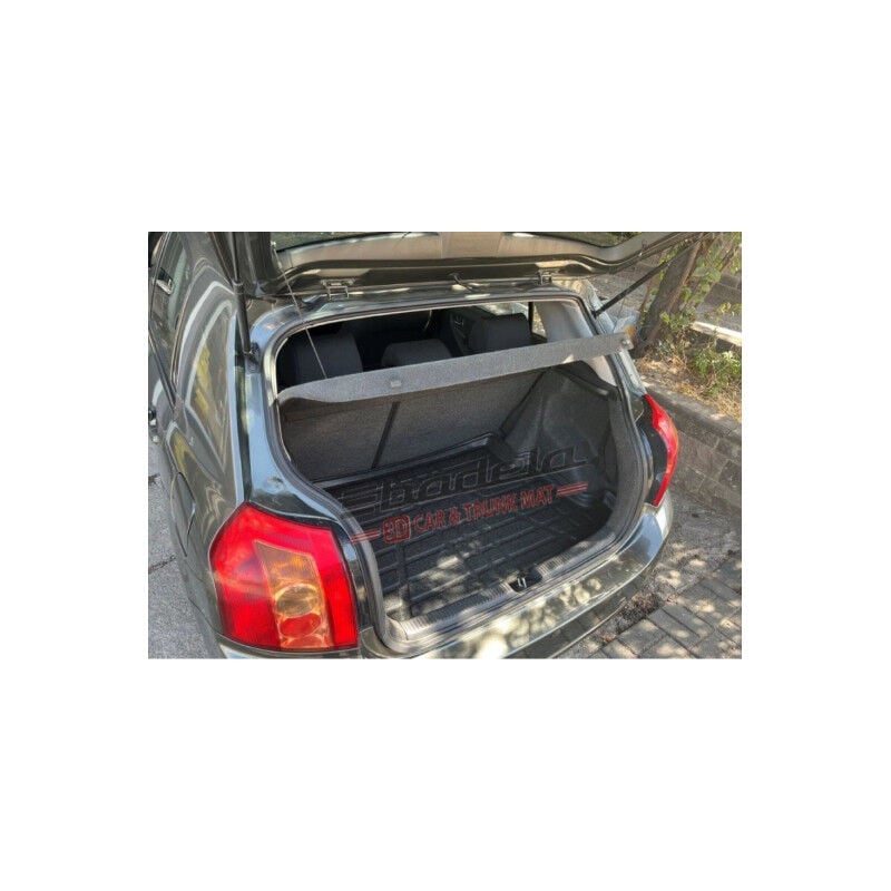 Toyota Corolla Hatchback 2003-2007 Siyah 3D Kauçuk Kokusuz Bagaj Havuzu