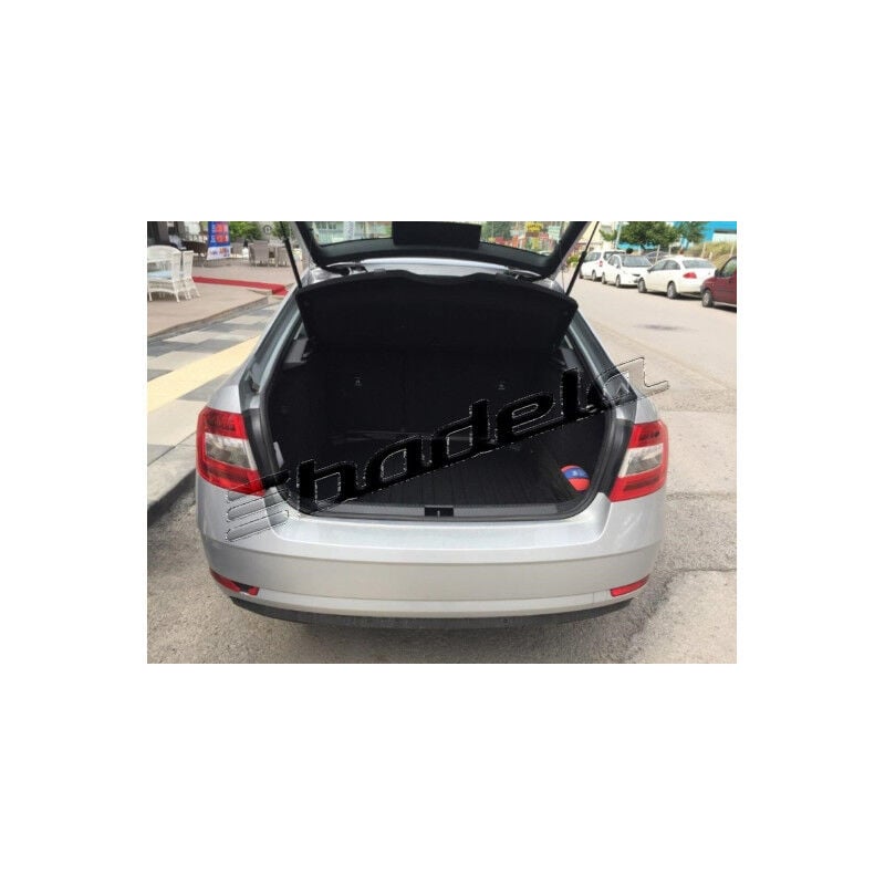 Skoda Octavia Sedan 2013-2020 Siyah 3D Kauçuk Kokusuz Bagaj Havuzu