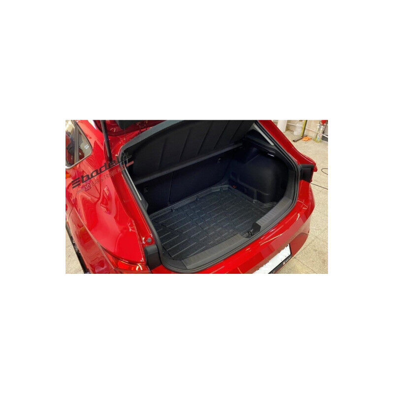 Seat Leon (KL1) Hatchback 2021-2025 Siyah 3D Kauçuk Kokusuz Bagaj Havuzu