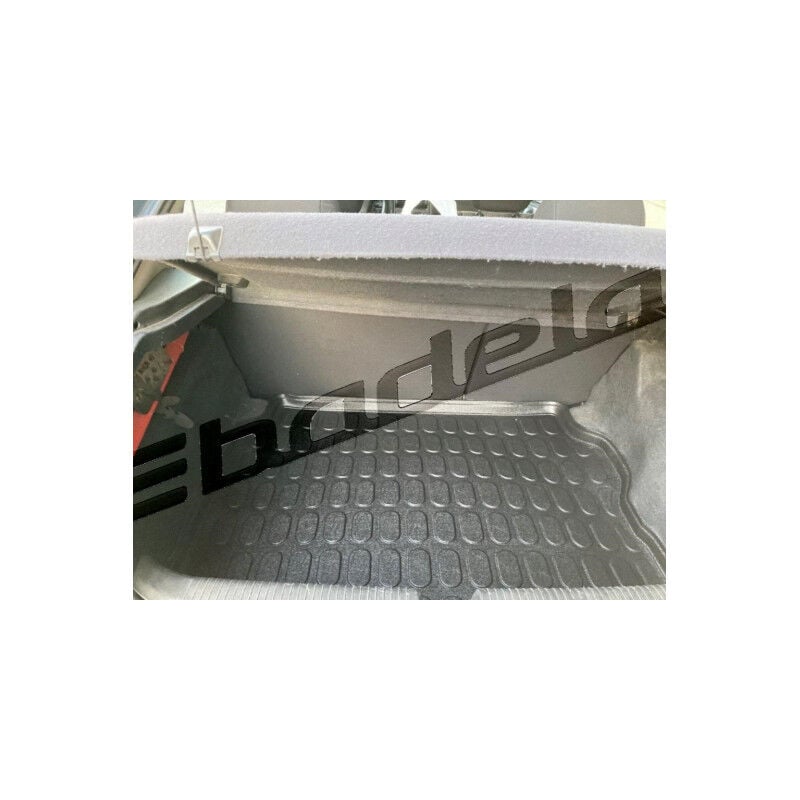 Opel Astra G Hatchback 1999-2004 Siyah 3D Kauçuk Kokusuz Bagaj Havuzu