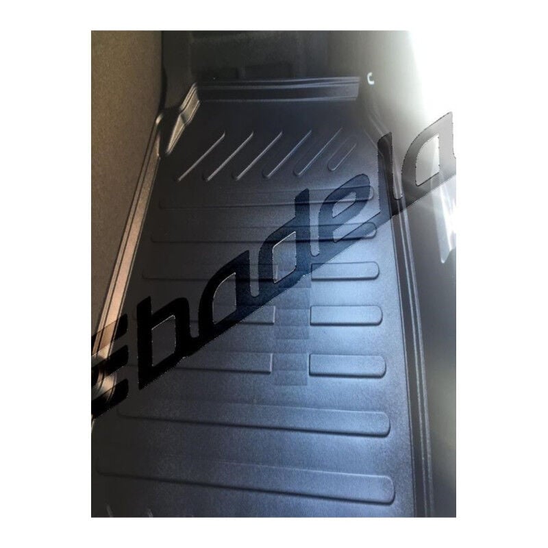 Seat Leon Hatchback 2013-2020 Siyah 3D Kauçuk Kokusuz Bagaj Havuzu
