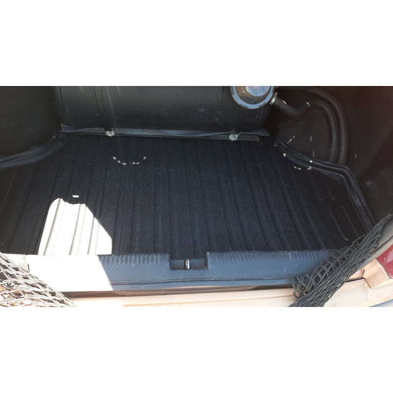 Mitsubishi Carisma Sedan 1999-2004 Siyah 3D Kauçuk Kokusuz Bagaj Havuzu
