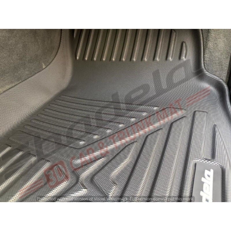 Audi Q7 2015-2025 Siyah 7D Oto Paspas Tam Uyumlu