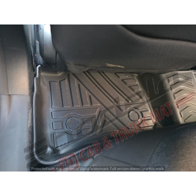 Toyota Corolla 2013-2018 Siyah 7D Oto Paspas Tam Uyumlu Tam Koruma