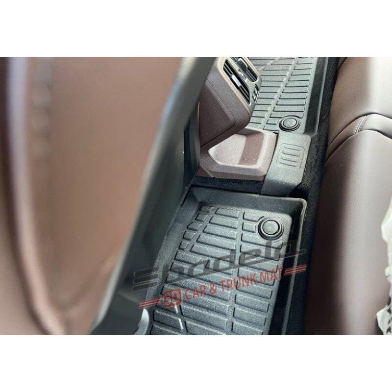 BMW iX1 U11 2024-2026 Elektrikli Siyah 3D Kauçuk Kokusuz Oto Paspas Tam Uyumlu Tam Koruma