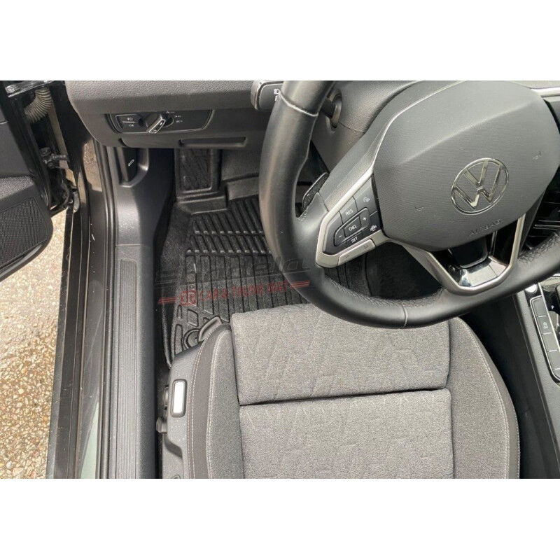 Volkswagen VW Passat B8 Sedan Variant 2015-2023 Siyah 3D Kauçuk Kokusuz Oto Paspas Tam Uyumlu Tam Koruma