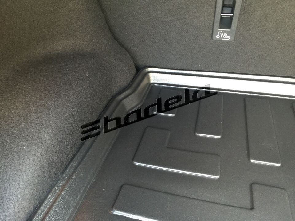 Renault Kadjar 2015-2021 Siyah Bagaj Havuzu Araca Özel Tam Uyumlu Tam Koruma