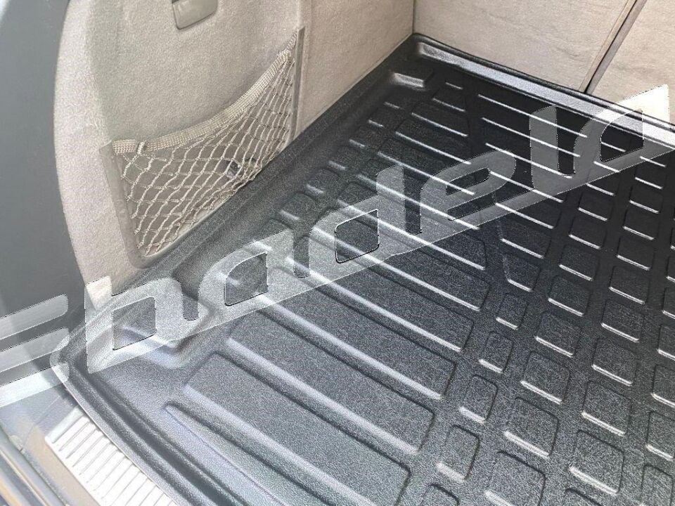 Audi A4 Avant 2001-2007 Siyah Bagaj Havuzu Araca Özel Tam Uyumlu Tam Koruma