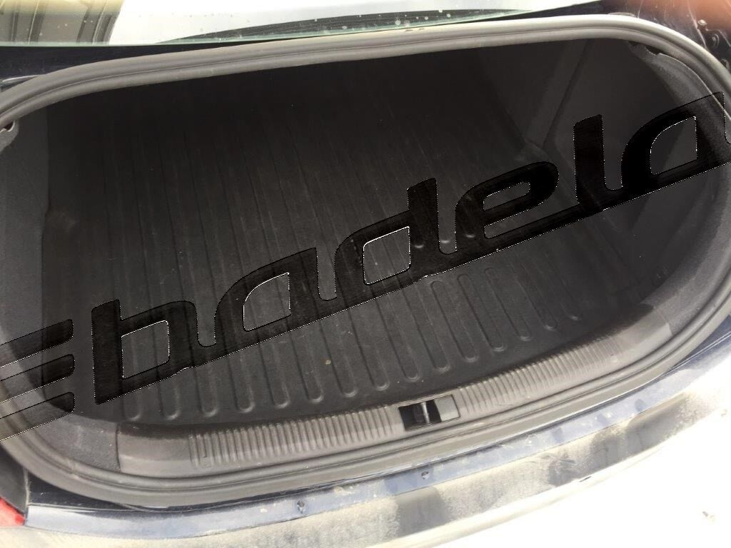 Audi A6 Sedan 2005-2011 Siyah Bagaj Havuzu Araca Özel Tam Uyumlu Tam Koruma