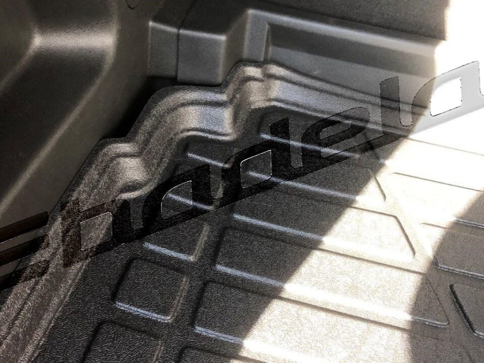 Opel Crossland 2017-2022 Siyah 3D Kauçuk Kokusuz Bagaj Havuzu