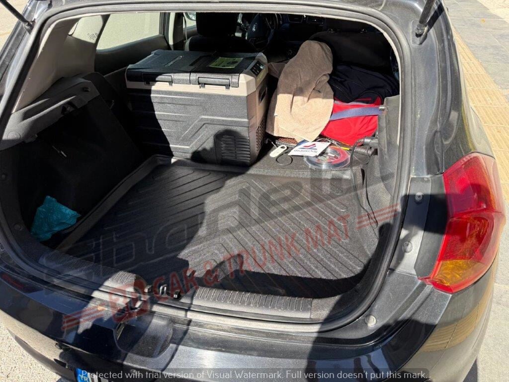 Kia Ceed Hatchback 2012-2019 Siyah 3D Kauçuk Kokusuz Bagaj Havuzu