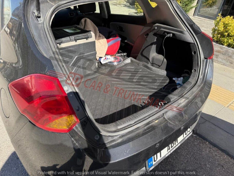 Kia Ceed Hatchback 2012-2019 Siyah 3D Kauçuk Kokusuz Bagaj Havuzu