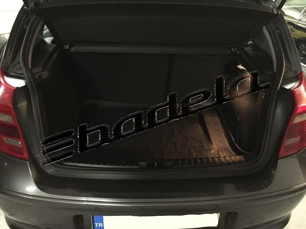BMW 1 Serisi E87 Hatchback 2005-2011 Siyah 3D Kauçuk Kokusuz Bagaj Havuzu