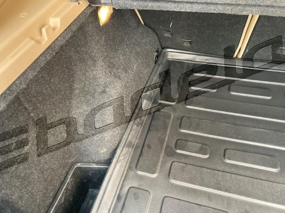 BMW X1 E84 2010-2015 Siyah 3D Kauçuk Kokusuz Bagaj Havuzu