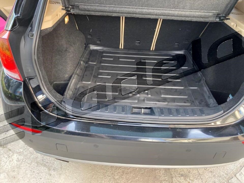 BMW X1 E84 2010-2015 Siyah 3D Kauçuk Kokusuz Bagaj Havuzu